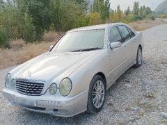 Photo of the vehicle Mercedes-Benz E-Класс