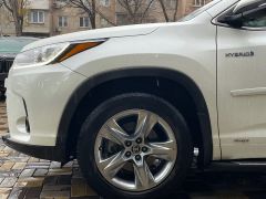 Photo of the vehicle Toyota Highlander