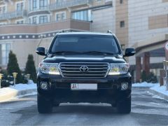 Сүрөт унаа Toyota Land Cruiser