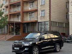 Сүрөт унаа Toyota Land Cruiser