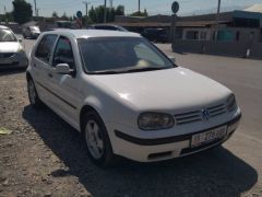 Фото авто Volkswagen Golf