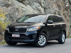 Photo of the vehicle Kia Sorento