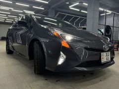 Фото авто Toyota Prius