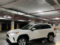 Photo of the vehicle Toyota RAV4