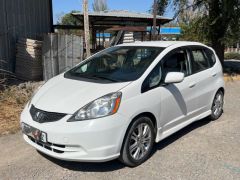 Фото авто Honda Fit