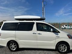 Фото авто Toyota Alphard