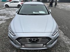 Photo of the vehicle Hyundai Sonata