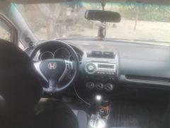 Фото авто Honda Fit