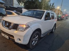 Фото авто Nissan Pathfinder