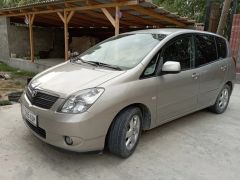 Сүрөт унаа Toyota Corolla Verso