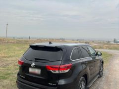 Сүрөт унаа Toyota Highlander