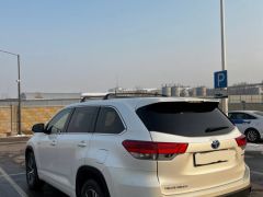 Сүрөт унаа Toyota Highlander