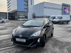 Фото авто Toyota Prius c