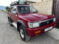 Photo of the vehicle Toyota Hilux Surf