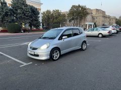 Photo of the vehicle Honda Fit