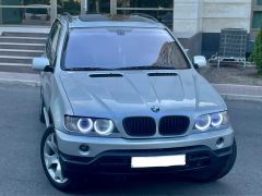 Photo of the vehicle BMW X5