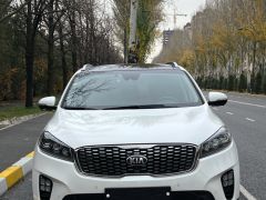 Photo of the vehicle Kia Sorento