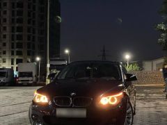 Photo of the vehicle BMW 5 Series