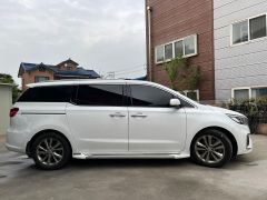 Сүрөт унаа Kia Carnival