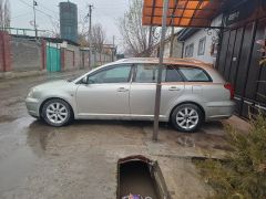 Сүрөт унаа Toyota Avensis