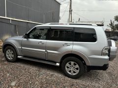 Сүрөт унаа Mitsubishi Pajero