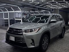 Сүрөт унаа Toyota Highlander