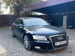 Photo of the vehicle Audi A8