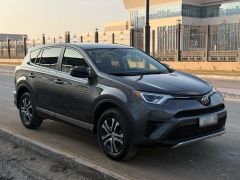 Сүрөт унаа Toyota RAV4