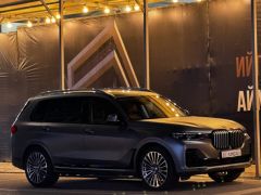 Фото авто BMW X7