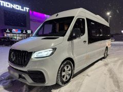 Фото авто Mercedes-Benz Туристический