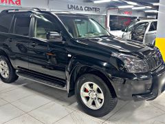 Сүрөт унаа Toyota Land Cruiser Prado