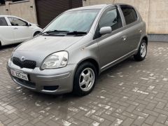 Фото авто Toyota Vitz