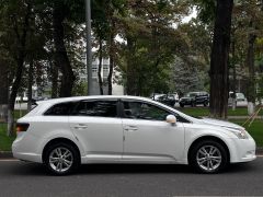 Сүрөт унаа Toyota Avensis