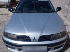 Сүрөт унаа Mitsubishi Carisma