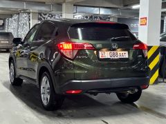 Сүрөт унаа Honda HR-V