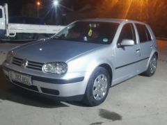 Фото авто Volkswagen Golf