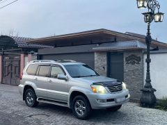 Photo of the vehicle Lexus GX