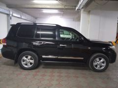 Photo of the vehicle Toyota Land Cruiser