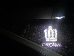 Сүрөт унаа Toyota Crown