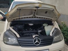 Сүрөт унаа Mercedes-Benz Vaneo