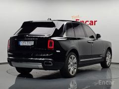 Фото авто Rolls-Royce Cullinan