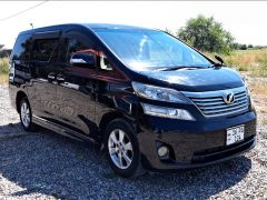 Сүрөт унаа Toyota Alphard