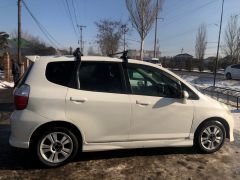 Photo of the vehicle Honda Fit