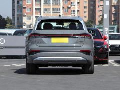 Photo of the vehicle Audi Q4 e-tron