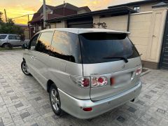 Фото авто Toyota Estima