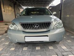 Photo of the vehicle Lexus RX