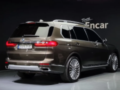 Фото авто BMW X7