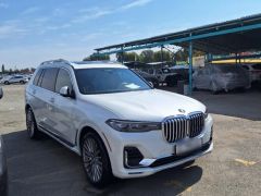 Фото авто BMW X7