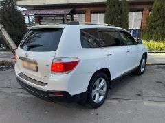 Сүрөт унаа Toyota Highlander