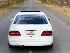 Photo of the vehicle Mercedes-Benz E-Класс